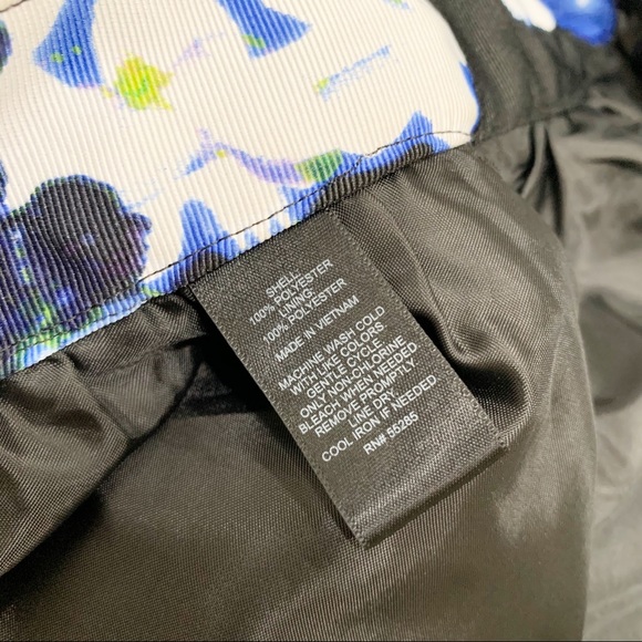 Express High Waisted Floral Flare Mini Skirt - Picture 8 of 8